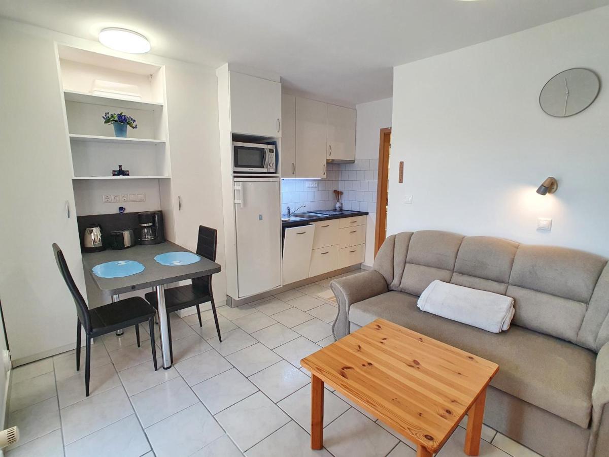 Krisztian Apartmanhaz Vonyarcvashegy Eksteriør bilde