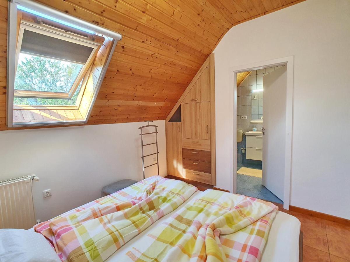 Krisztian Apartmanhaz Vonyarcvashegy Eksteriør bilde